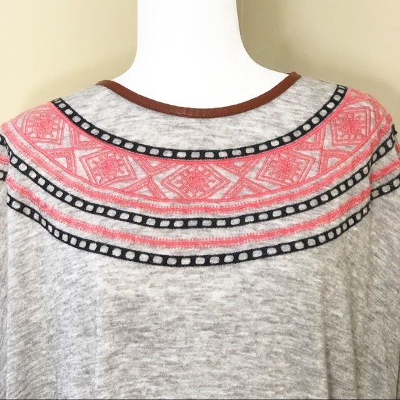 THML Embroidered Lightweight Gray Sweater - XS - Picture 8 of 13